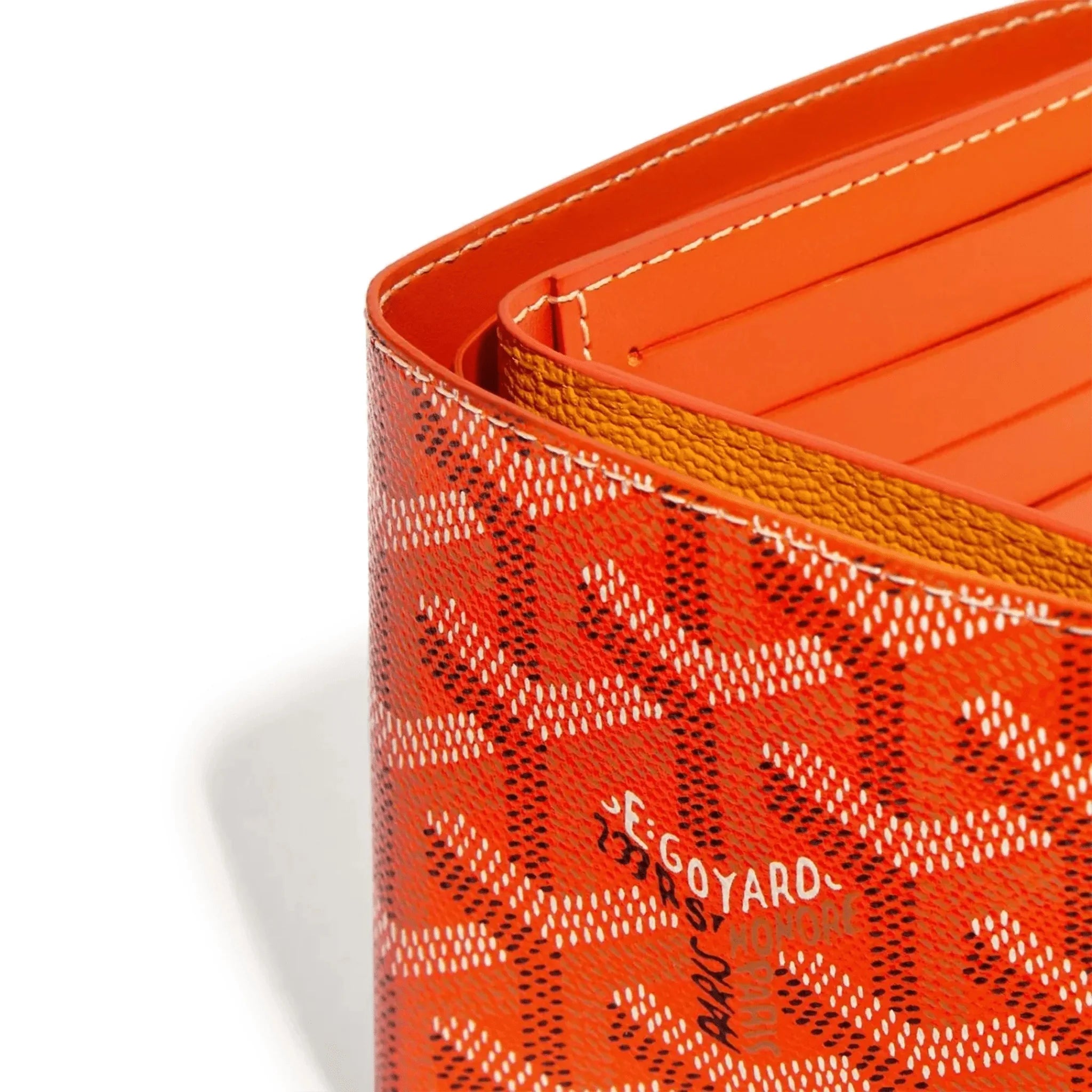 Detail view of Goyard Victoire Orange Wallet VICTO8PMLTY07CL07X